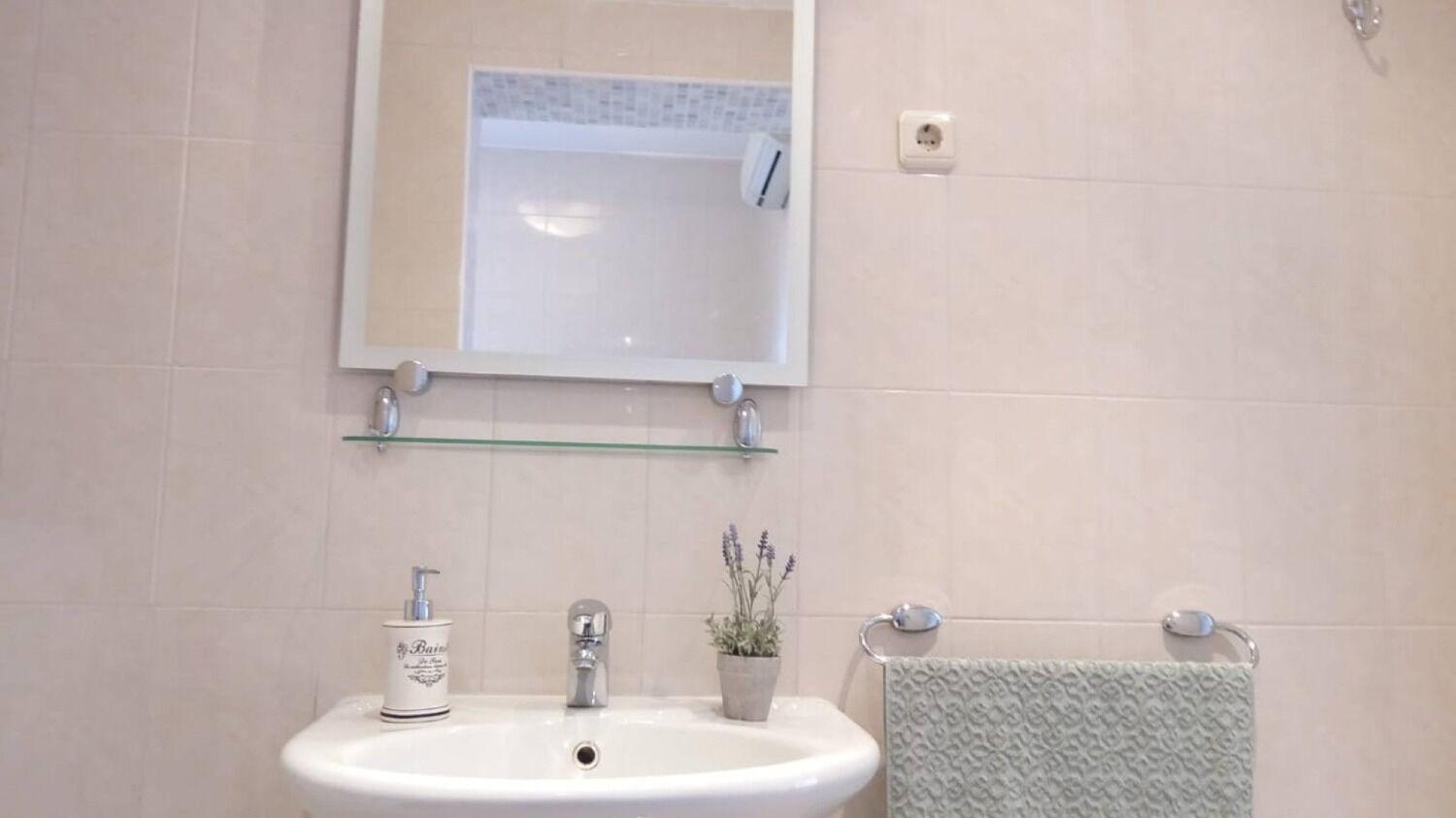 Apartments The View - Close To The Beach & Parking Trogir Ngoại thất bức ảnh